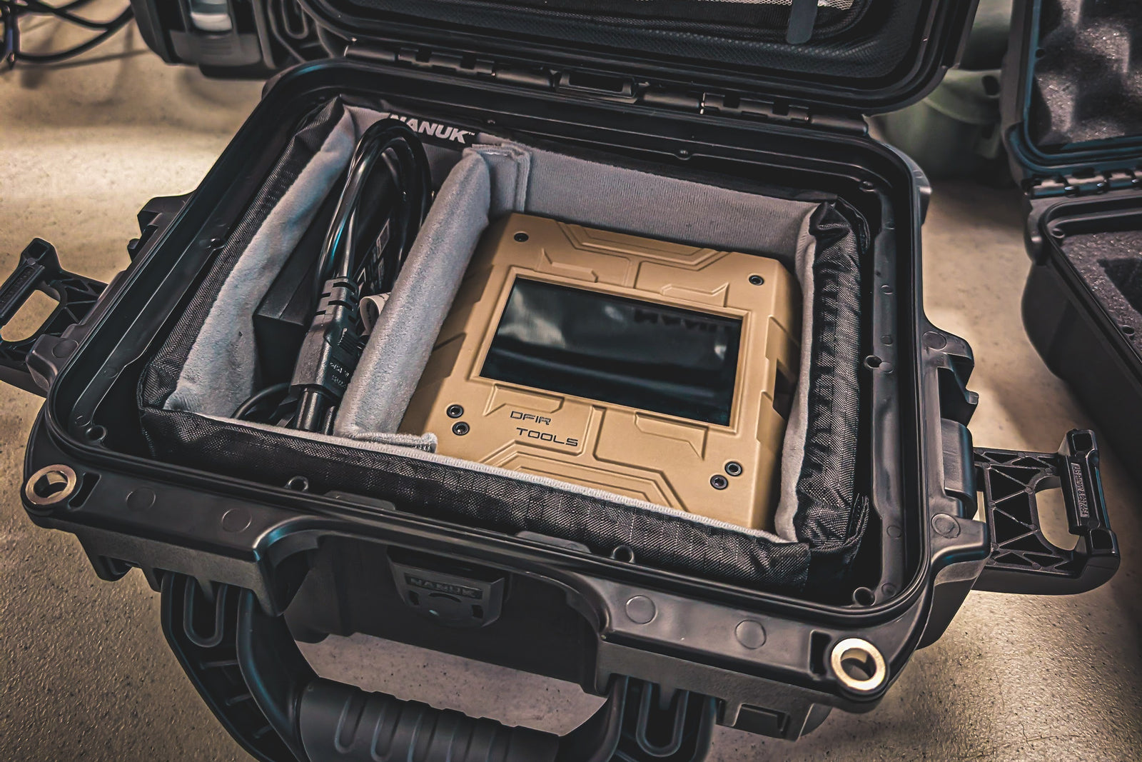 Shadow and Shield forensic appliance